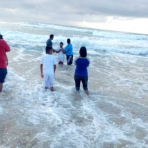 Easter-Sundy-Sunrise-Baptism-Service-at-Rocky-Bay-Beach-6